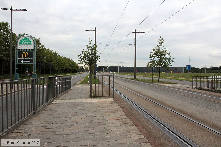 Straßenbahn Antwerpen - Anlagen
/ Bild: antwerpenanlagen_bk1708210379.jpg Straßenbahn Antwerpen - Anlagen
/ Bild: antwerpenanlagen_bk1708210379.jpg