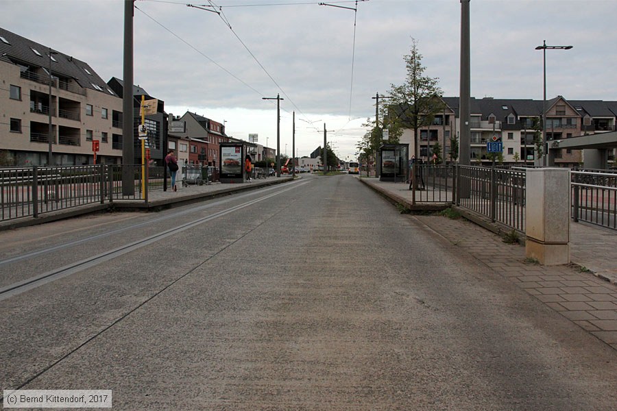 Straßenbahn Antwerpen - Anlagen
/ Bild: antwerpenanlagen_bk1708210405.jpg Straßenbahn Antwerpen - Anlagen
/ Bild: antwerpenanlagen_bk1708210405.jpg