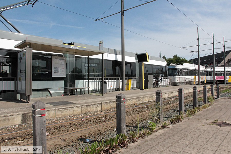 Straßenbahn Antwerpen - Anlagen
/ Bild: antwerpenanlagen_bk1708230049.jpg Straßenbahn Antwerpen - Anlagen
/ Bild: antwerpenanlagen_bk1708230049.jpg