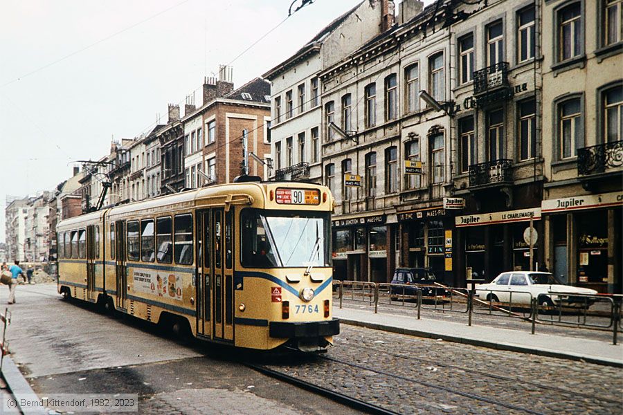 Straßenbahn Brüssel - 7764
/ Bild: bruxelles7764_bd060928.jpg Straßenbahn Brüssel - 7764
/ Bild: bruxelles7764_bd060928.jpg