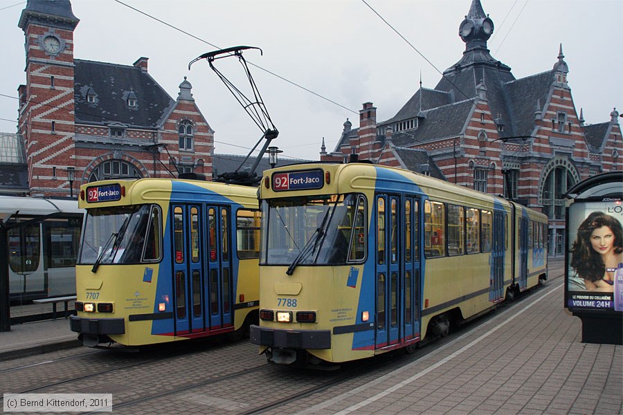 Straßenbahn Brüssel - 7788
/ Bild: bruxelles7788_bk1102210425.jpg