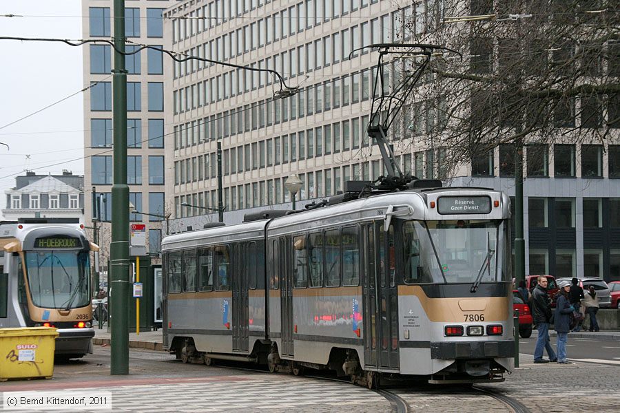 Straßenbahn Brüssel - 7806
/ Bild: bruxelles7806_bk1102250131.jpg Straßenbahn Brüssel - 7806
/ Bild: bruxelles7806_bk1102250131.jpg