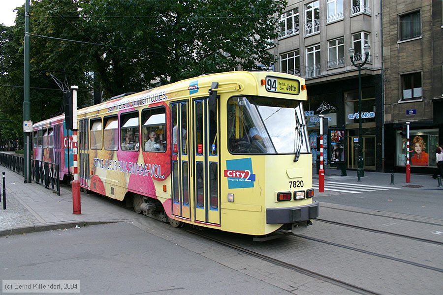 Straßenbahn Brüssel - 7820
/ Bild: bruxelles7820_e0008384.jpg Straßenbahn Brüssel - 7820
/ Bild: bruxelles7820_e0008384.jpg