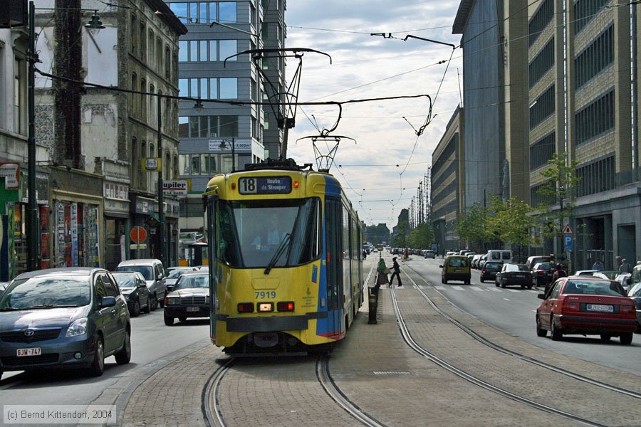 Straßenbahn Brüssel - 7919
/ Bild: bruxelles7919_e0008329.jpg Straßenbahn Brüssel - 7919
/ Bild: bruxelles7919_e0008329.jpg