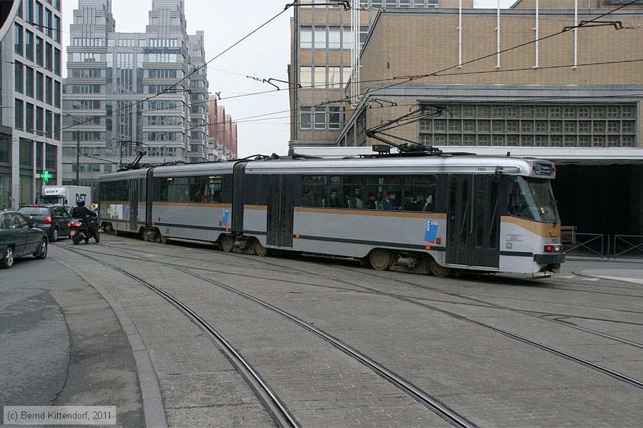 Straßenbahn Brüssel - 7932
/ Bild: bruxelles7932_bk1102210067.jpg Straßenbahn Brüssel - 7932
/ Bild: bruxelles7932_bk1102210067.jpg