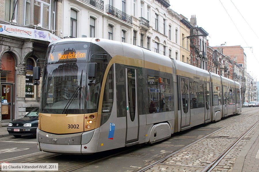 Straßenbahn Brüssel - 3002
/ Bild: bruxelles3002_cw1102250094.jpg Straßenbahn Brüssel - 3002
/ Bild: bruxelles3002_cw1102250094.jpg