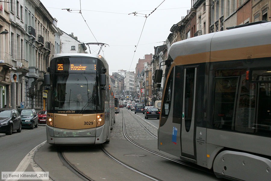 Straßenbahn Brüssel - 3029
/ Bild: bruxelles3029_bk1102210316.jpg Straßenbahn Brüssel - 3029
/ Bild: bruxelles3029_bk1102210316.jpg