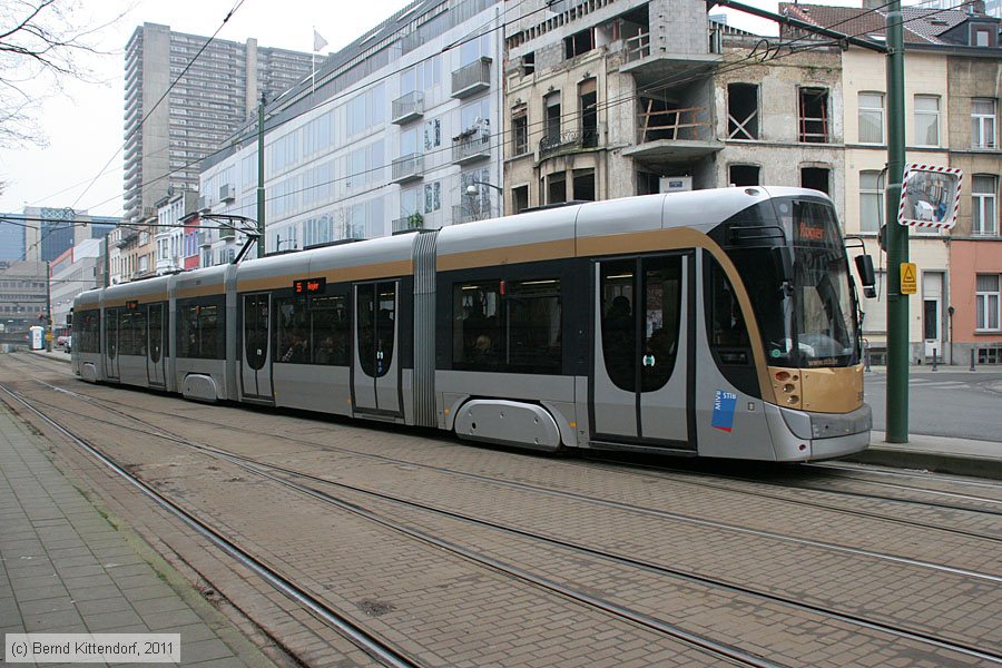 Straßenbahn Brüssel - 3059
/ Bild: bruxelles3059_bk1102210293.jpg Straßenbahn Brüssel - 3059
/ Bild: bruxelles3059_bk1102210293.jpg