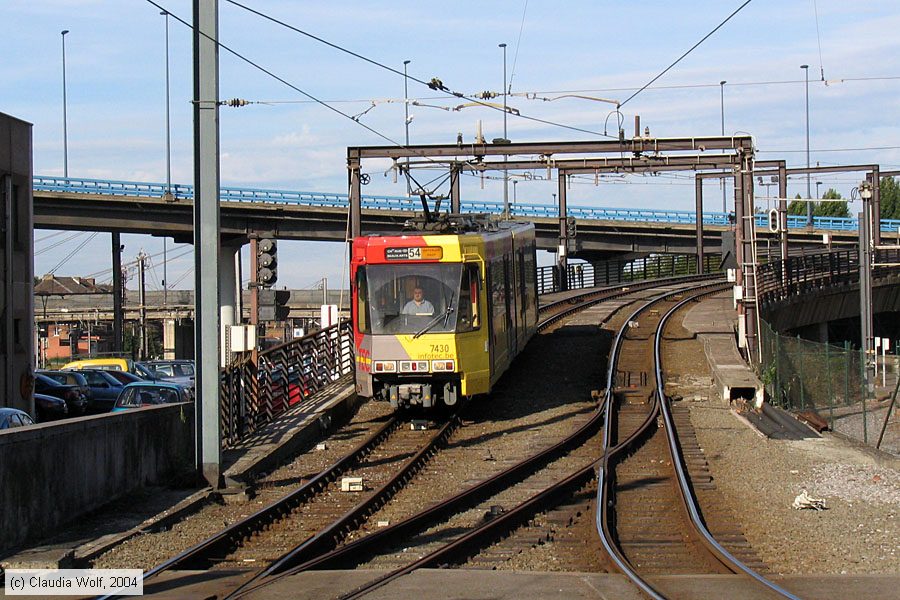 Charleroi - TEC - 7430
/ Bild: charleroi7430_cw002801.jpg