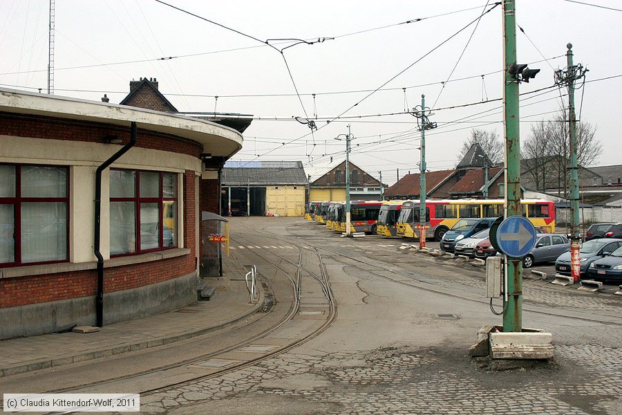 Charleroi - TEC - Anlagen
/ Bild: charleroianlagen_cw1102230042.jpg