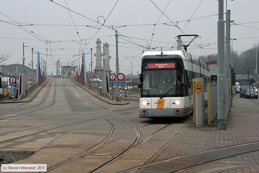De Kusttram - 7267
/ Bild: oostende7267_bk1102200306.jpg De Kusttram - 7267
/ Bild: oostende7267_bk1102200306.jpg
