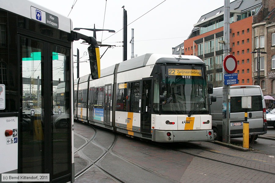 Straßenbahn Gent - 6312
/ Bild: gent6312_bk1102240236.jpg