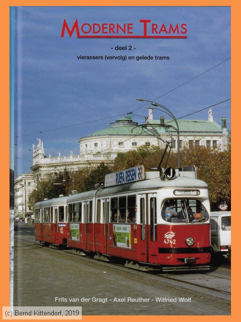 Moderne Trams - deel 2 - vierassers (vervolg) en gelede trams
/ Bild: buch_isbn978-90-6013-343-9.jpg