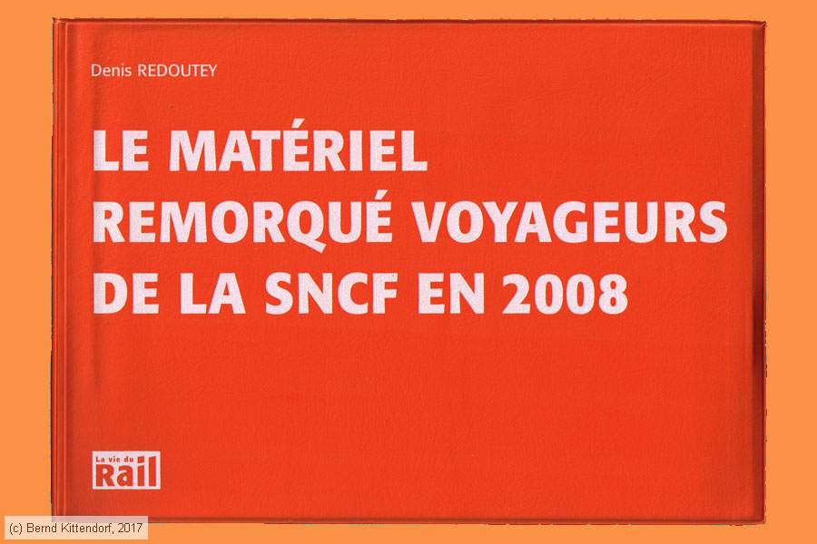 Le matériel remorqué voyageurs de la SNCF
/ Bild: buch_isbn978-2-915034-96-7.jpg