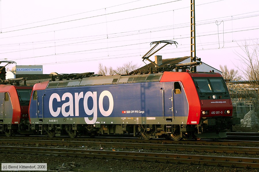 SBB Cargo - 482001-5
/ Bild: sbb4820015_bk0802150021.jpg