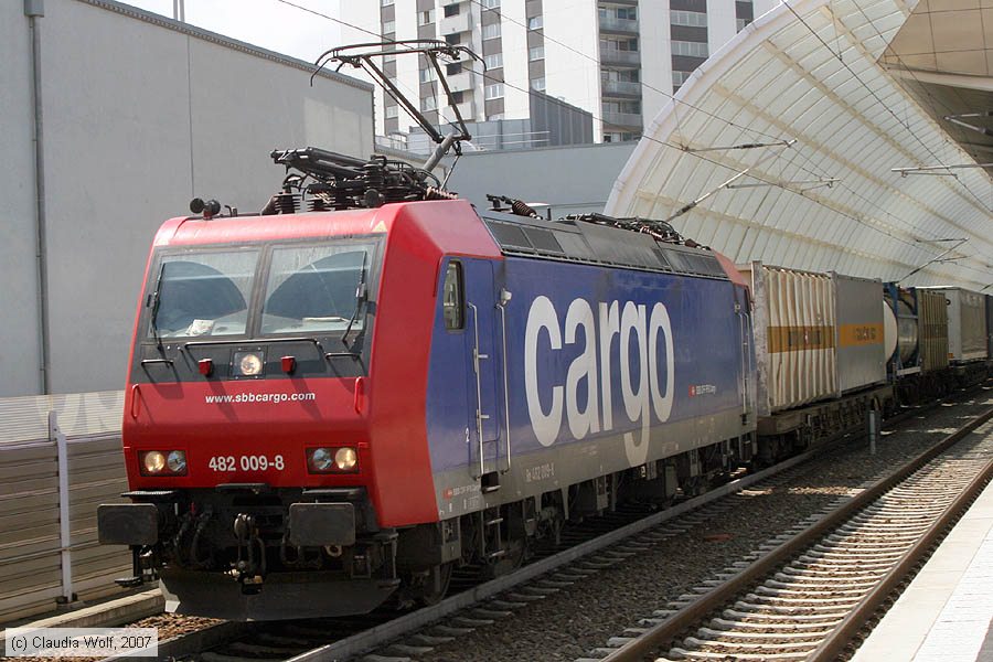 SBB Cargo - 482009-8
/ Bild: sbb4820098_cw0705180019.jpg