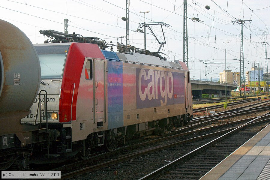 SBB Cargo - E 186182-2
/ Bild: sbbe1861822_cw1006220280.jpg