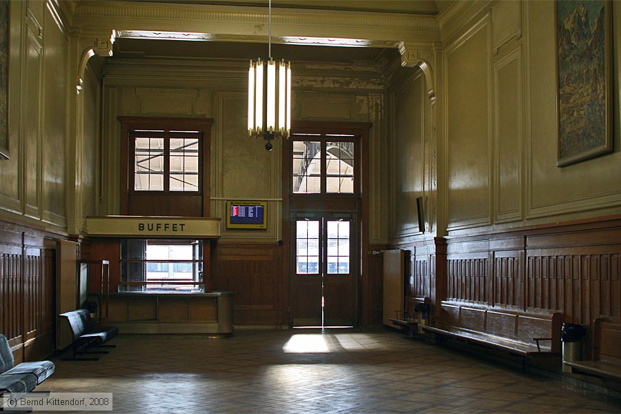 Bahnhof Basel SNCF
/ Bild: bfbaselsncf_bk0802240424.jpg