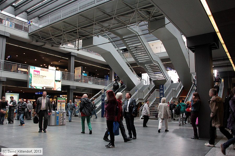 Bahnhof Bern
/ Bild: bfbern_bk1310020204.jpg