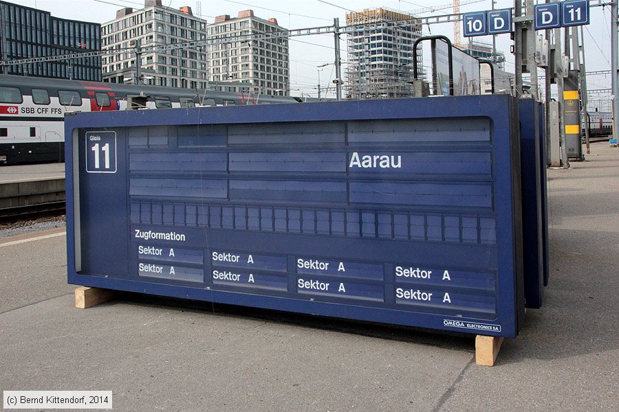 Zürich Hauptbahnhof
/ Bild: bfzuerichhb_bk1403110082.jpg Zürich Hauptbahnhof
/ Bild: bfzuerichhb_bk1403110082.jpg