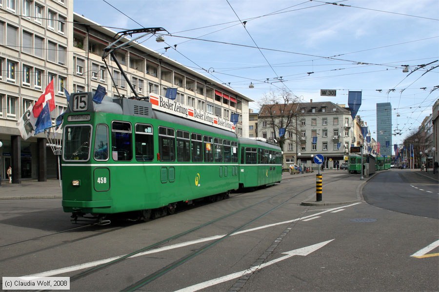 Basel - Straßenbahn - 458
/ Bild: basel458_cw0803300109.jpg