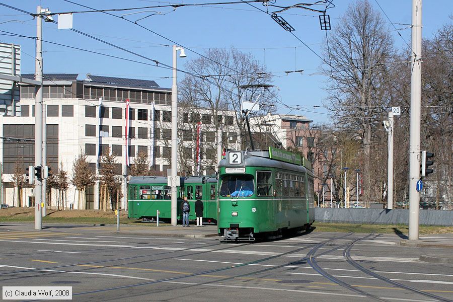 Basel - Straßenbahn - 624
/ Bild: basel624_cw0802240126.jpg