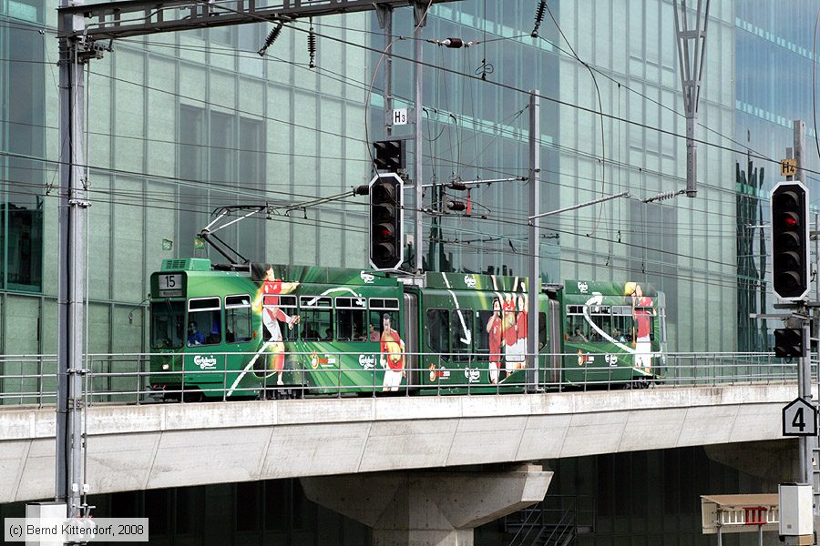 Basel - Straßenbahn - 666
/ Bild: basel666_bk0803300256.jpg