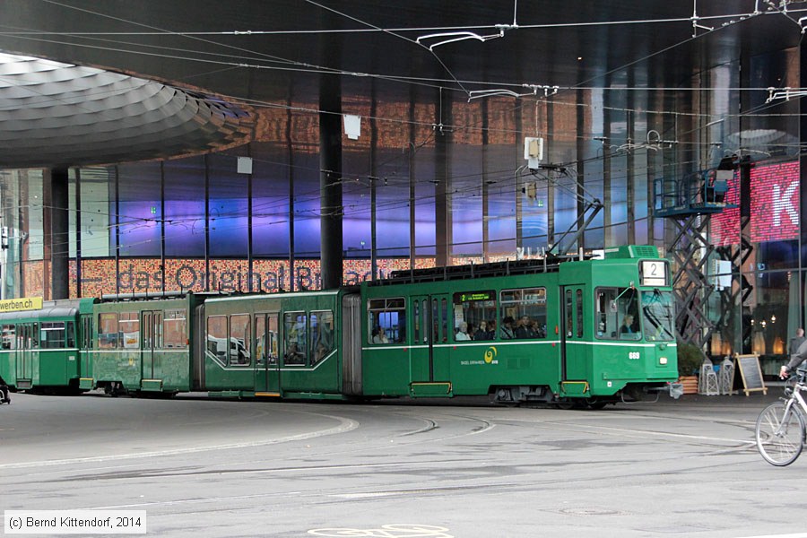 Basel - Straßenbahn - 669
/ Bild: basel669_bk1408110195.jpg