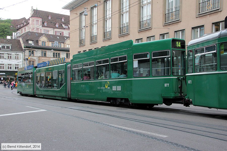 Basel - Straßenbahn - 677
/ Bild: basel677_bk1408110600.jpg