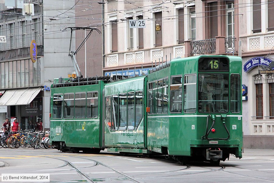 Basel - Straßenbahn - 679
/ Bild: basel679_bk1408110148.jpg Basel - Straßenbahn - 679
/ Bild: basel679_bk1408110148.jpg
