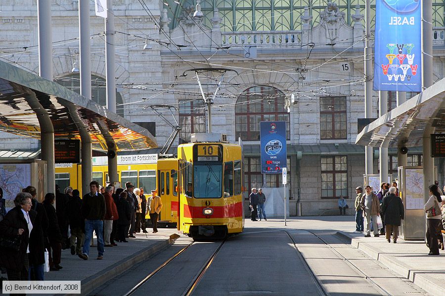 Basel - BLT - 212
/ Bild: basel212_bk0802240103.jpg