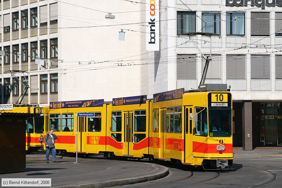 Basel - BLT - 212
/ Bild: basel212_bk0802240256.jpg Basel - BLT - 212
/ Bild: basel212_bk0802240256.jpg