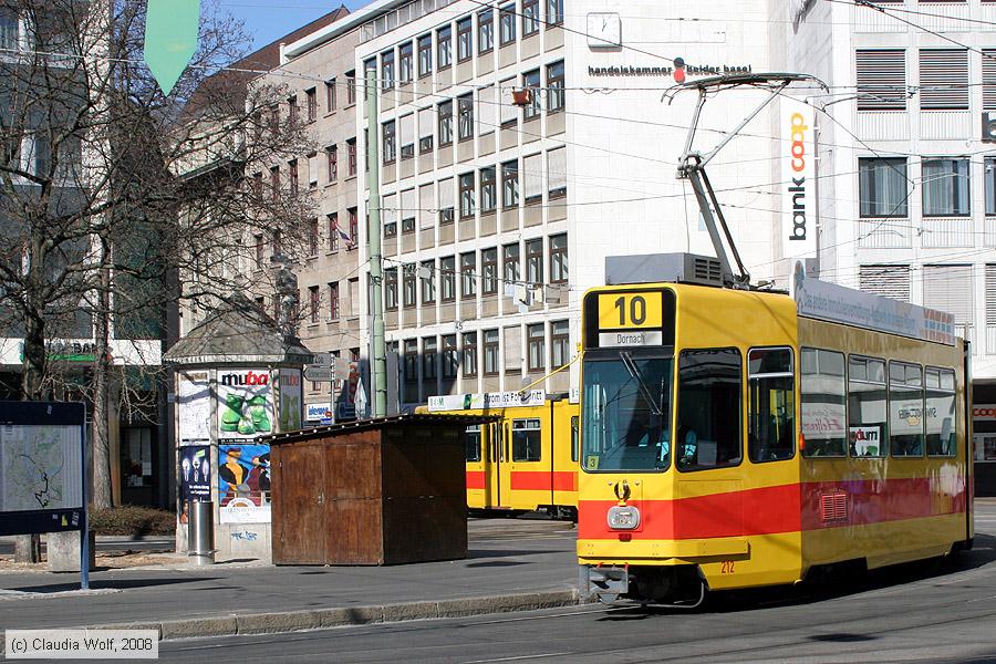 Basel - BLT - 212
/ Bild: basel212_cw0802240167.jpg Basel - BLT - 212
/ Bild: basel212_cw0802240167.jpg