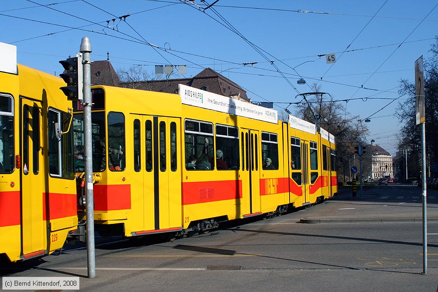 Basel - BLT - 211
/ Bild: basel211_bk0802240100.jpg