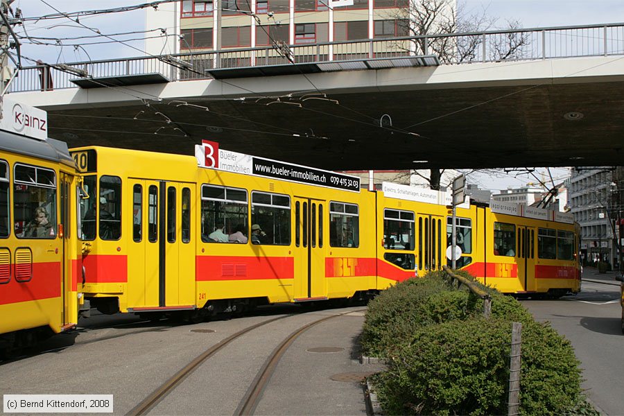 Basel - BLT - 241
/ Bild: basel241_bk0803300222.jpg