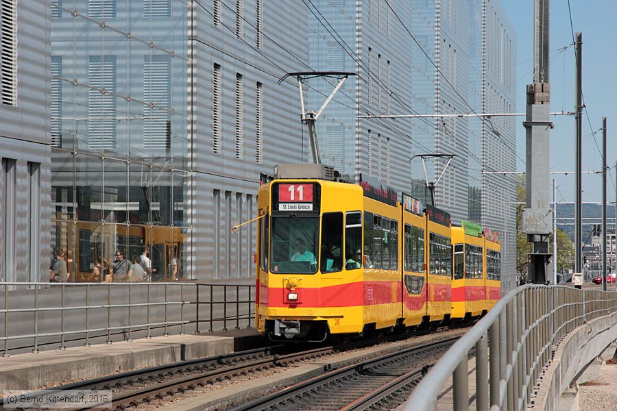 Basel - BLT - 245
/ Bild: basel245_bk1605060294.jpg Basel - BLT - 245
/ Bild: basel245_bk1605060294.jpg