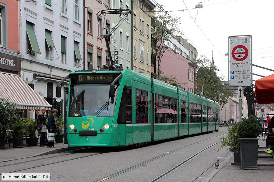 Basel - Straßenbahn - 309
/ Bild: basel309_bk1408110223.jpg