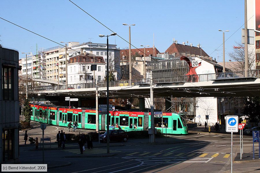 Basel - Straßenbahn - 312
/ Bild: basel312_bk0802240418.jpg