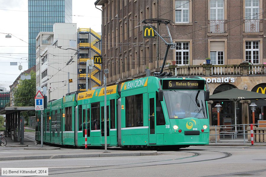 Basel - Straßenbahn - 316
/ Bild: basel316_bk1408110120.jpg