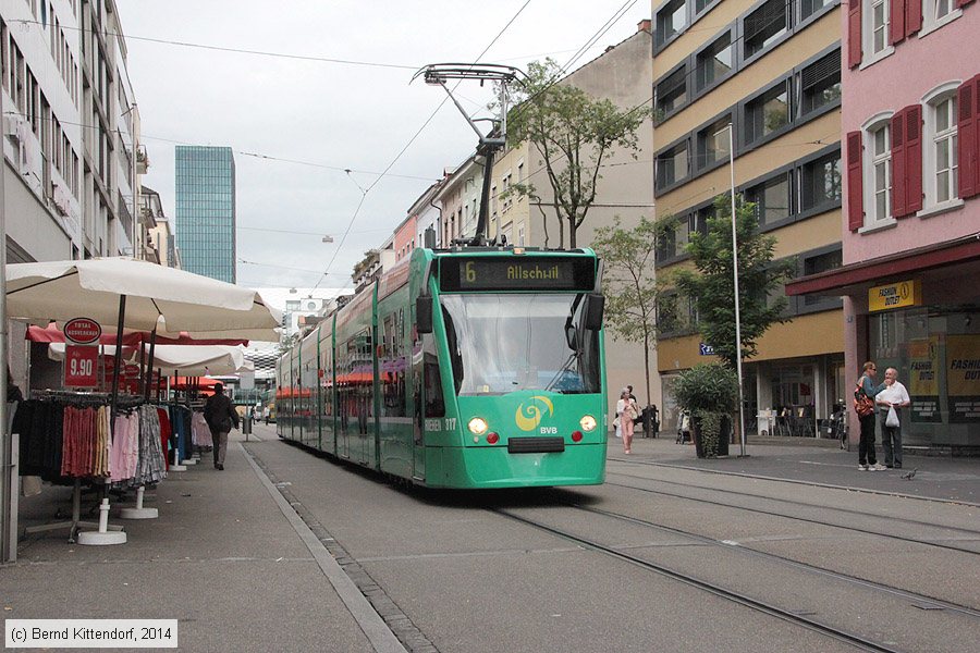 Basel - Straßenbahn - 317
/ Bild: basel317_bk1408110231.jpg Basel - Straßenbahn - 317
/ Bild: basel317_bk1408110231.jpg