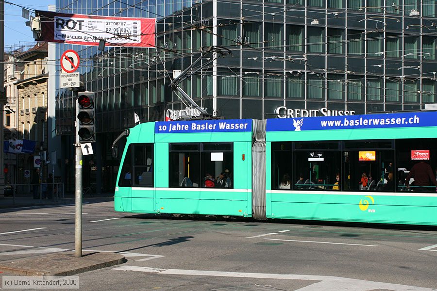 Basel - Straßenbahn - 320
/ Bild: basel320_bk0802240317.jpg