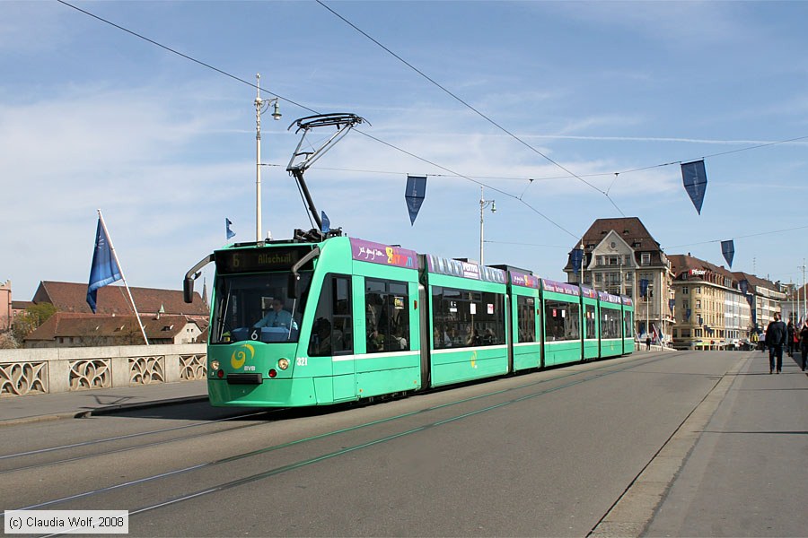 Basel - Straßenbahn - 321
/ Bild: basel321_cw0803300046.jpg Basel - Straßenbahn - 321
/ Bild: basel321_cw0803300046.jpg