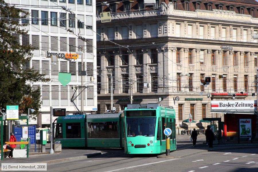 Basel - Straßenbahn - 326
/ Bild: basel326_bk0802240246.jpg