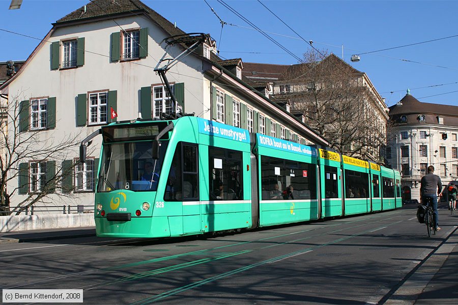 Basel - Straßenbahn - 326
/ Bild: basel326_bk0802240370.jpg