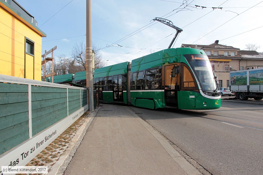 Basel - Straßenbahn - 5006
/ Bild: basel5006_bk1701270098.jpg