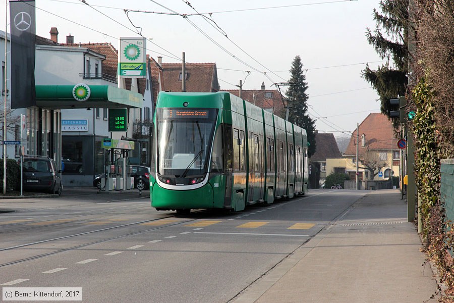 Basel - Straßenbahn - 5008
/ Bild: basel5008_bk1701270081.jpg Basel - Straßenbahn - 5008
/ Bild: basel5008_bk1701270081.jpg