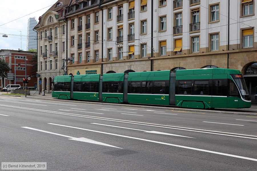 Basel - Straßenbahn - 6013
/ Bild: basel6013_bk1905020129.jpg