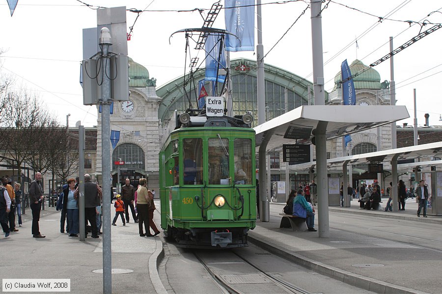 Basel - Straßenbahn - 450
/ Bild: basel450_cw0803300135.jpg