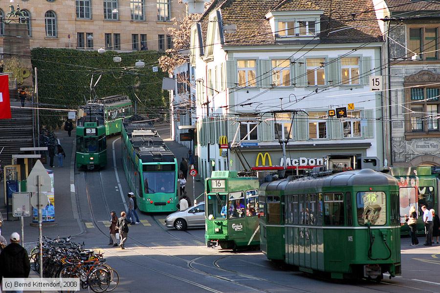 Basel - Straßenbahn - Anlagen
/ Bild: baselanlagen_bk0802240376.jpg