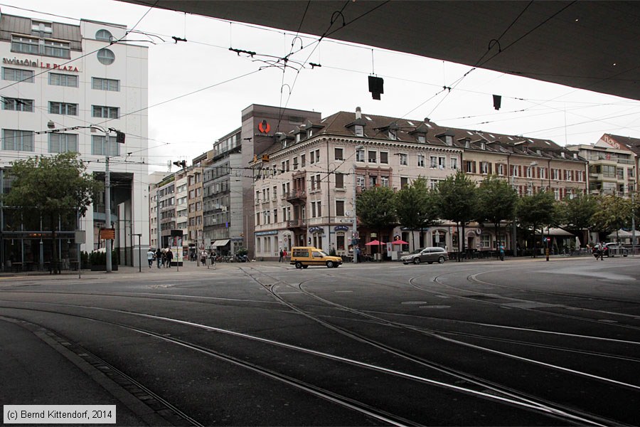 Basel - Straßenbahn - Anlagen
/ Bild: baselanlagen_bk1408110145.jpg
